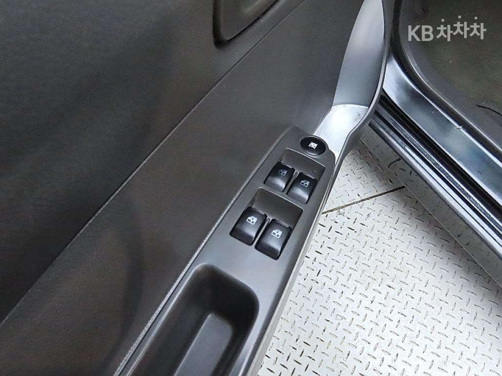 GM Korea Chevrolet SparkLT Standard - 13