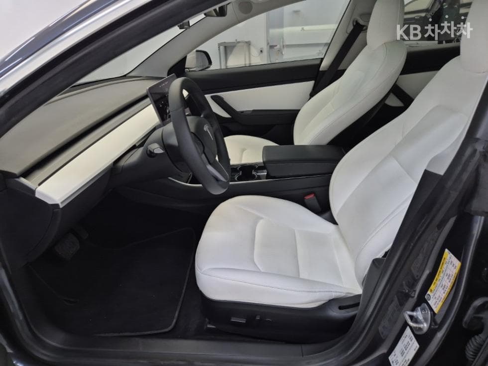 테슬라 Model 3Long Range - 11