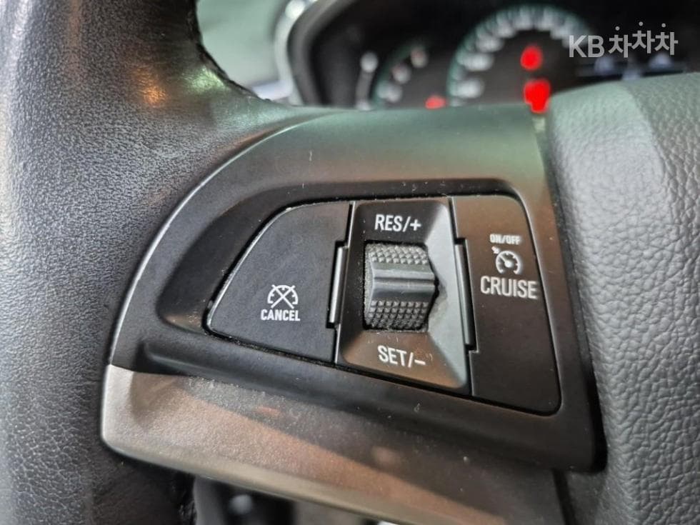 Джи Ем Корея The New (фейслифт) Trax1.6 Дизел 퍼펙트블랙 - 16