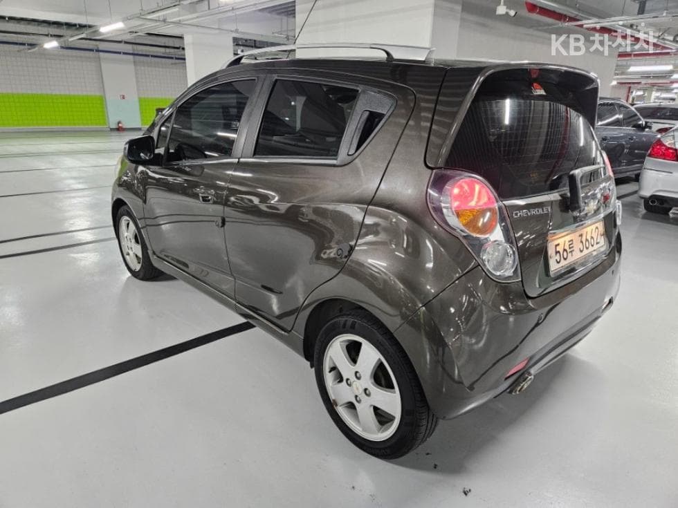 Джи Ем Корея Chevrolet СпаркLT Стандартен - 4