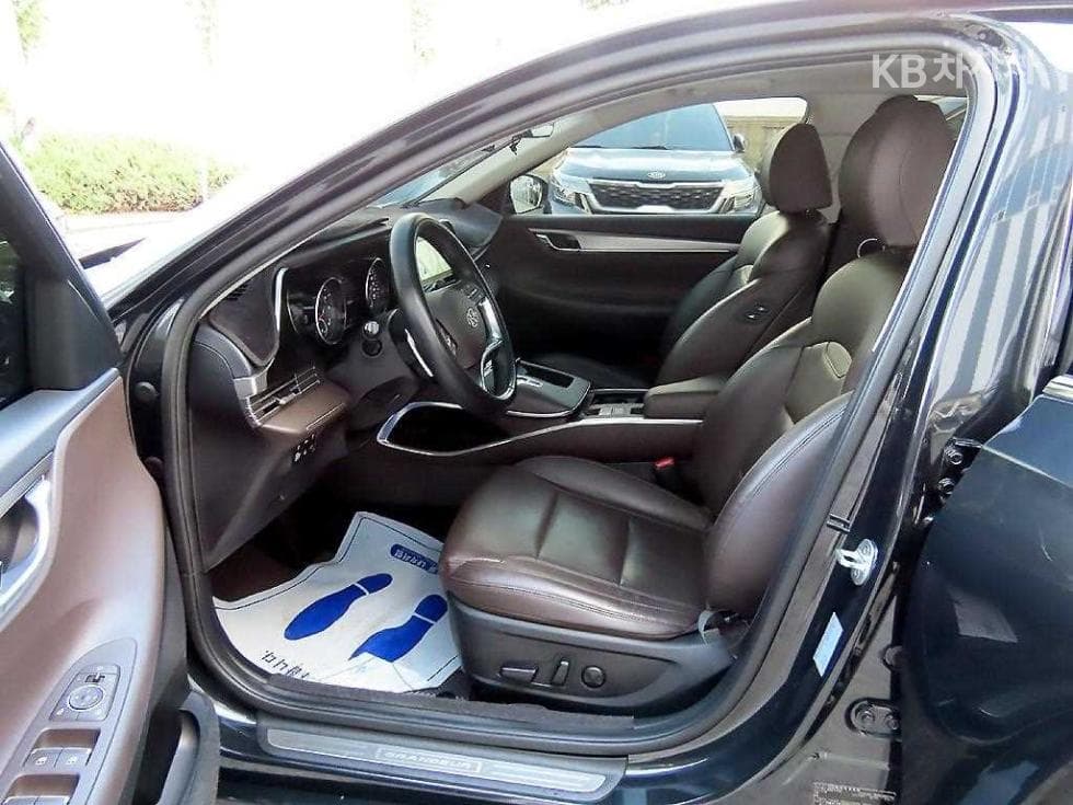 Хюндай The New (фейслифт) Grandeur (Azera)2.5 Premium 초이스 - 5