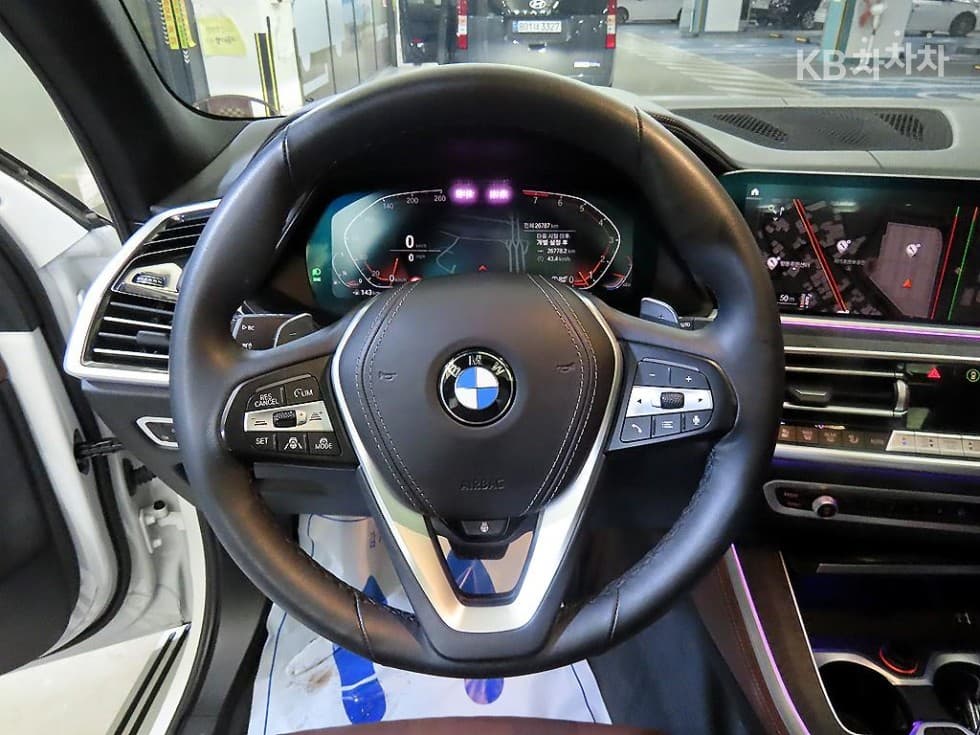 BMW X5 (G05)xDrive 40i xLine - 8