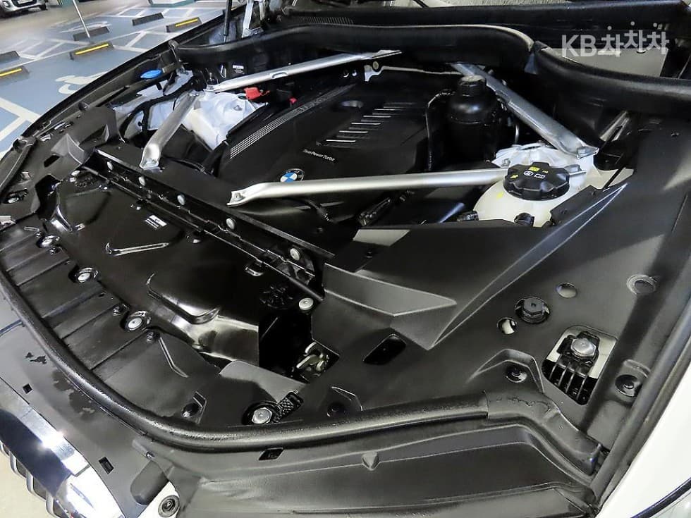 BMW X5 (G05)xDrive 40i xLine - 19