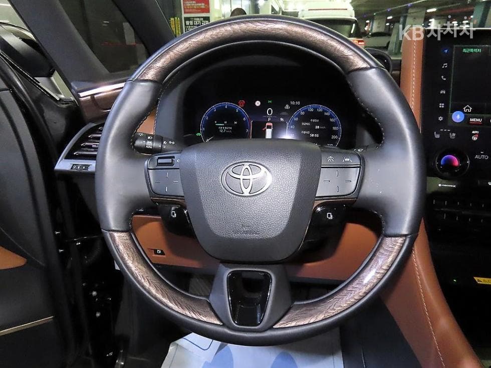 Toyota ALPHARD(AH30)2.5 HEV AWD Standard - 8