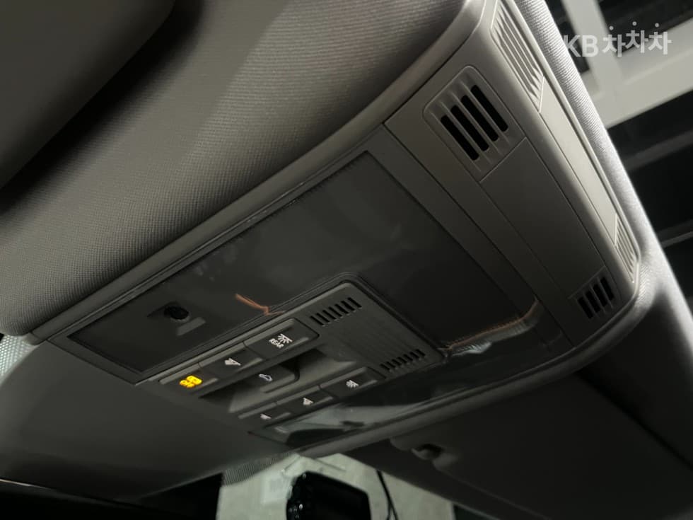 Volkswagen Arteon2.0 Турбо Дизел Инжекция Elegance Prestige - 17