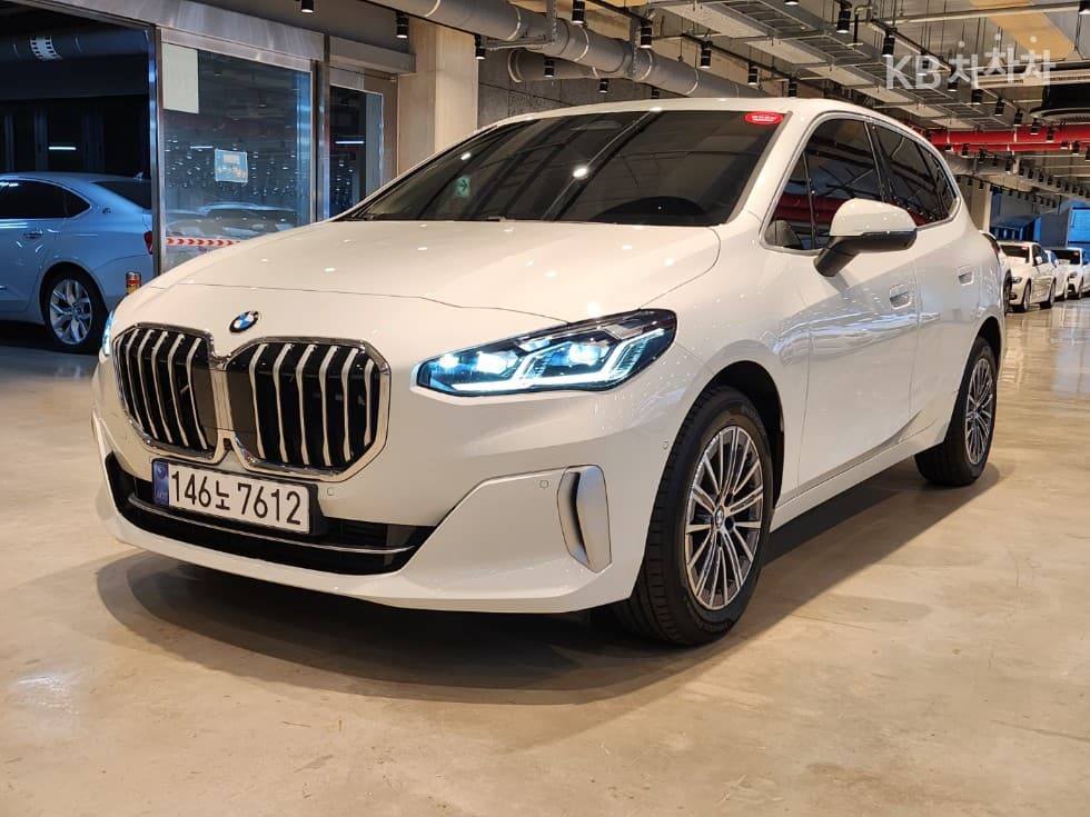 BMW 2시리즈 액티브 Турер(U06) 220i Luxury - Image 1