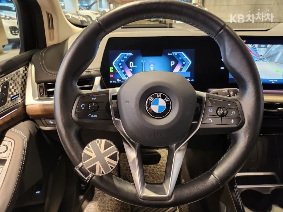 BMW 2시리즈 액티브 Турер(U06)220i Luxury - 16