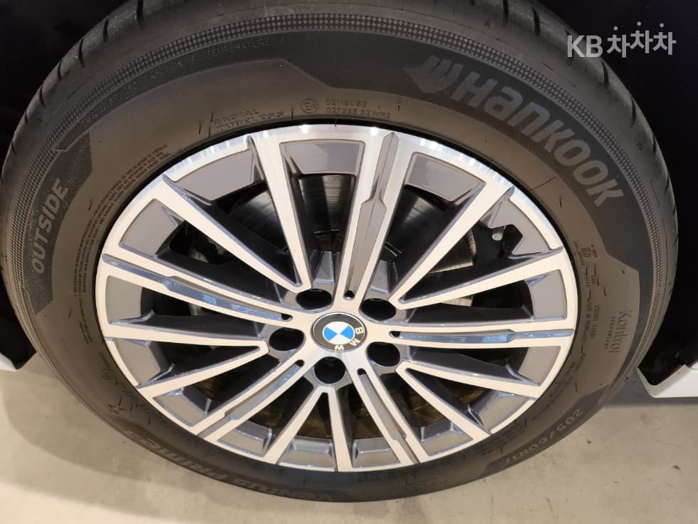 BMW 2시리즈 액티브 Турер(U06)220i Luxury - 25