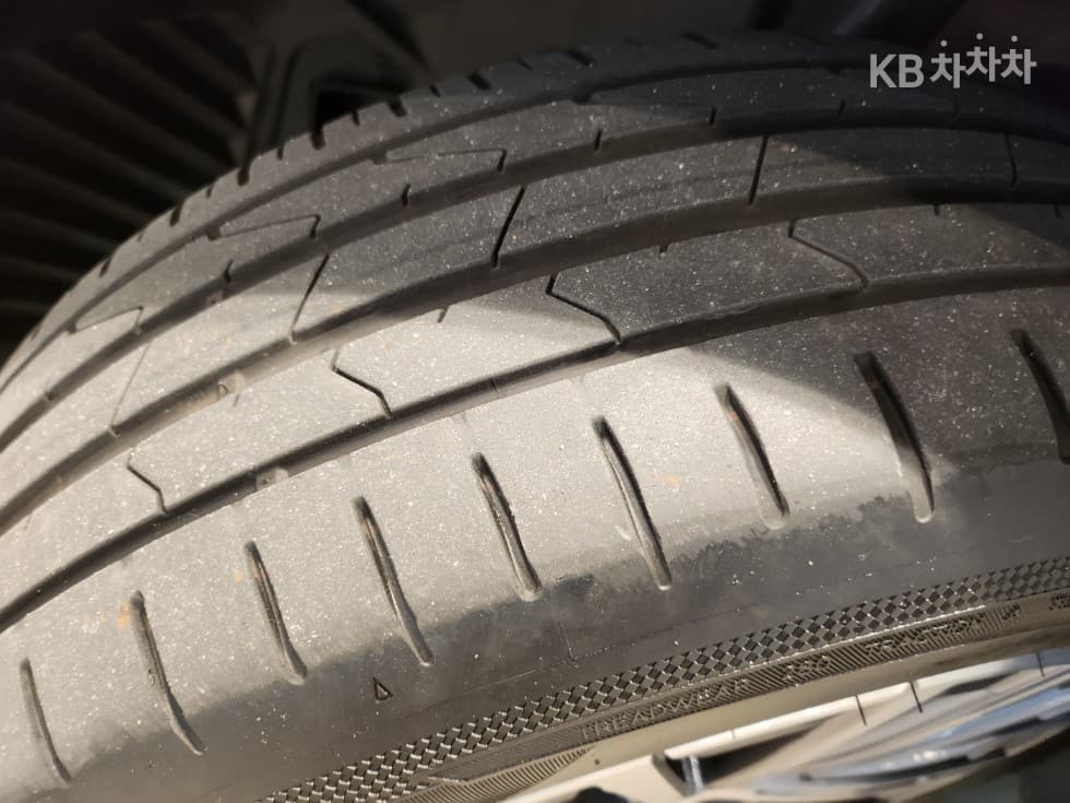 BMW 2시리즈 액티브 Турер(U06)220i Luxury - 26