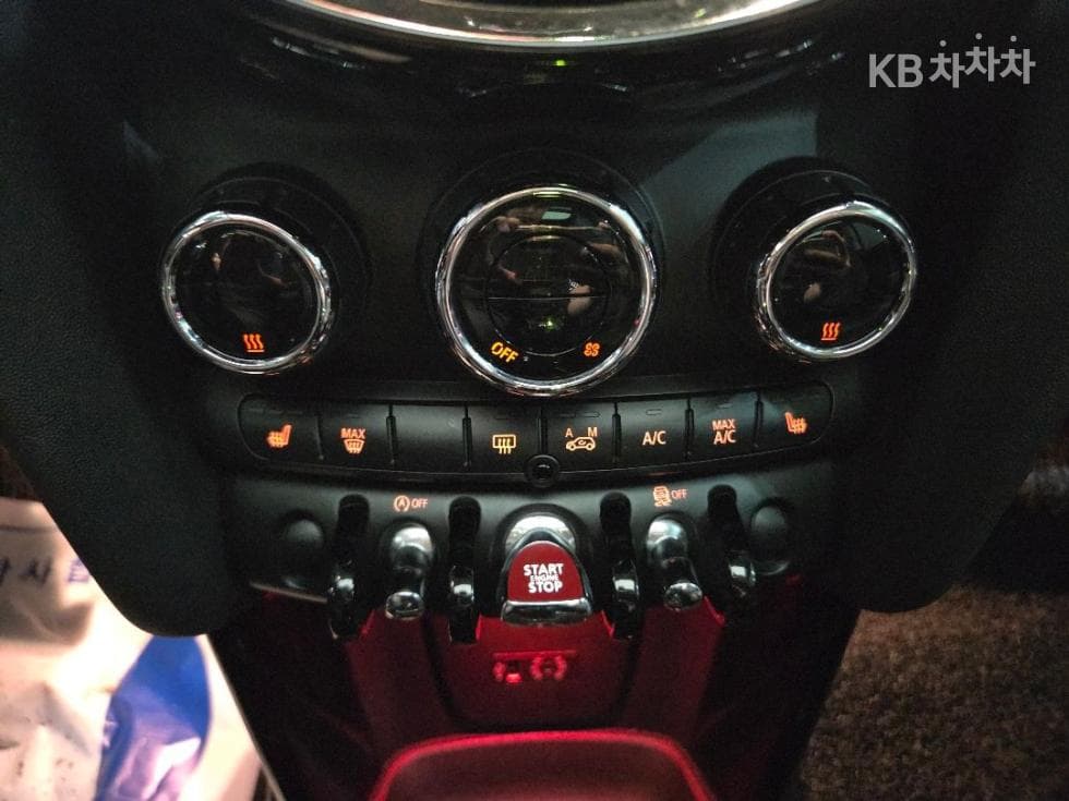 Мини Cooper 3도어D 1.5 하이트림 - 12