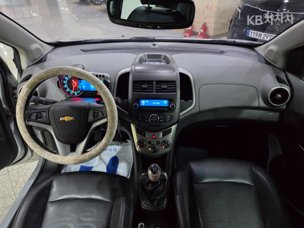 Джи Ем Корея Chevrolet 아베오1.4 Турбо LS Висок клас - 8