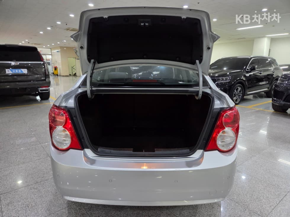 Джи Ем Корея Chevrolet 아베오1.4 Турбо LS Висок клас - 19