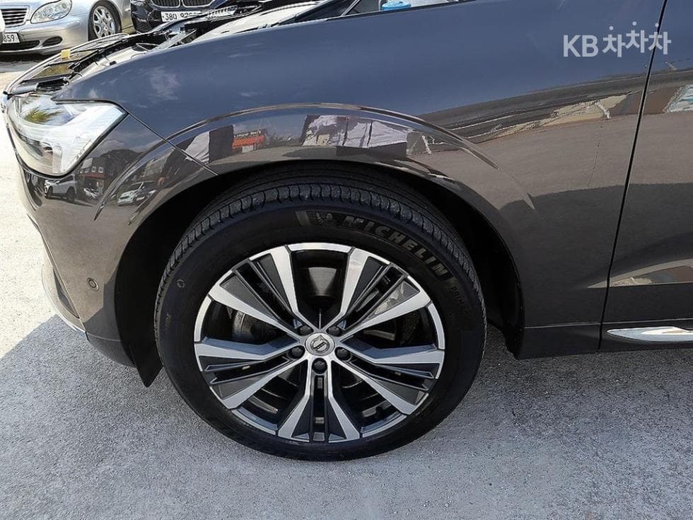 Volvo XC60 Second generationB6 Inscription - 18