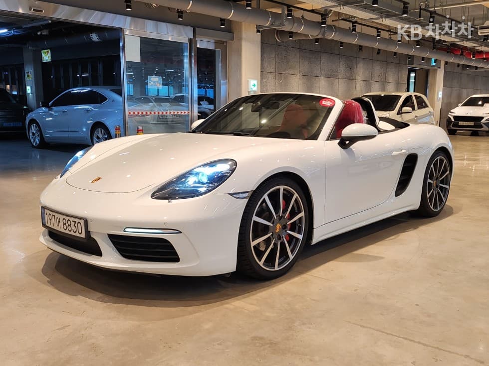 Porsche 718 박스터 2.5 S - Image 1