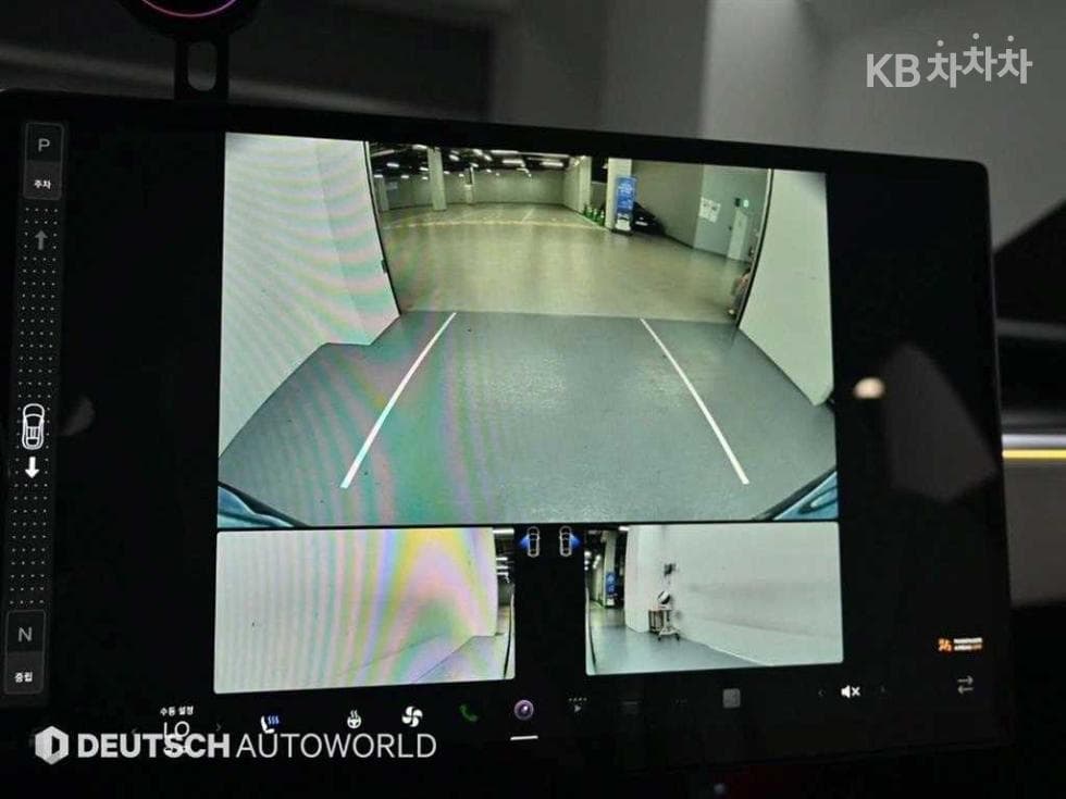 (15n2899)Tesla Model XPlaid - 15