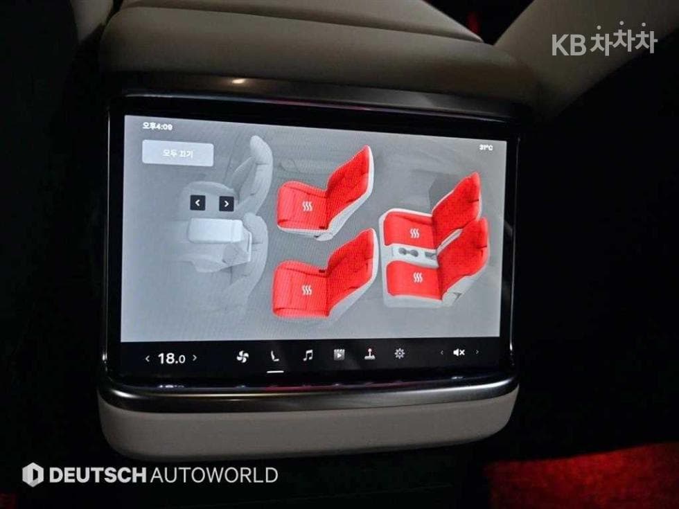 (15n2899)Tesla Model XPlaid - 16