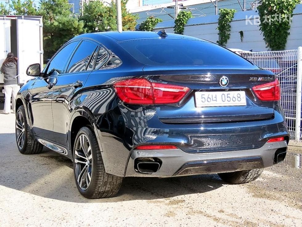 BMW X6(F16)M50d - 3