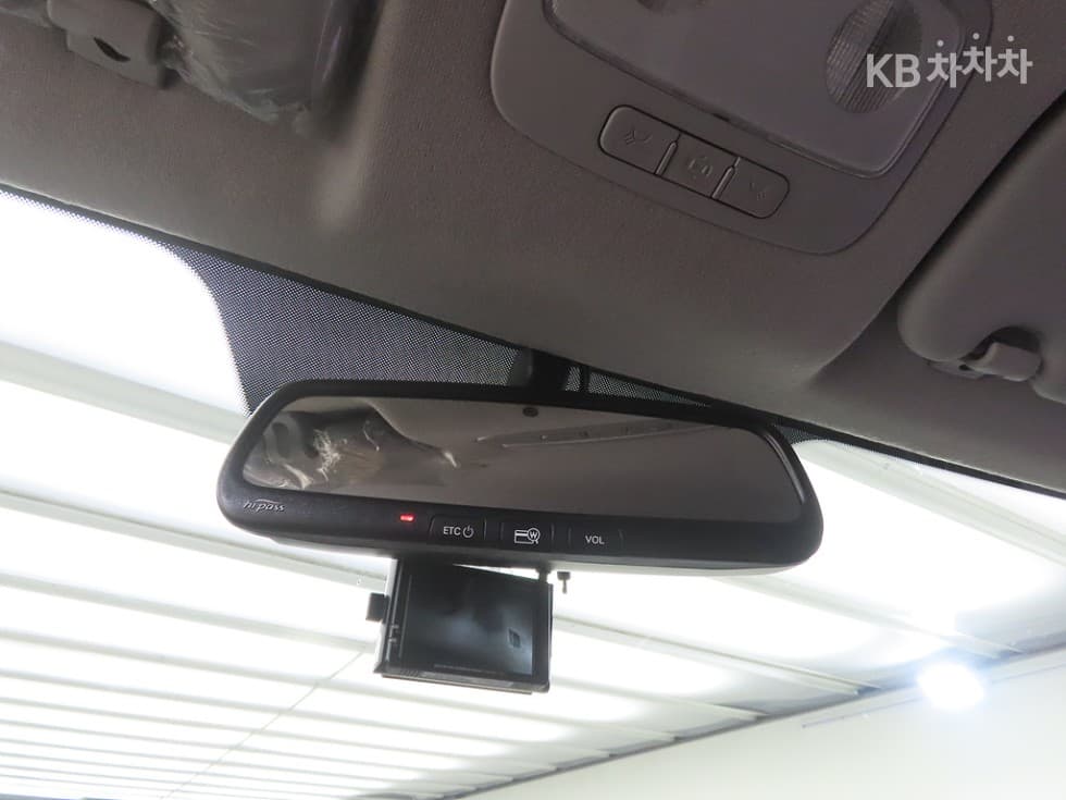 Хюндай Гранд Старекс11-местен Комби CVX Premium - 13