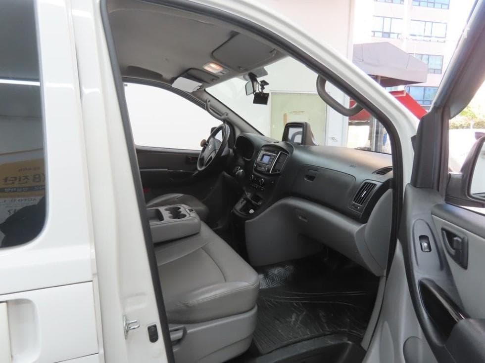 Хюндай Гранд Старекс3Местен승 Ван Смарт - 6