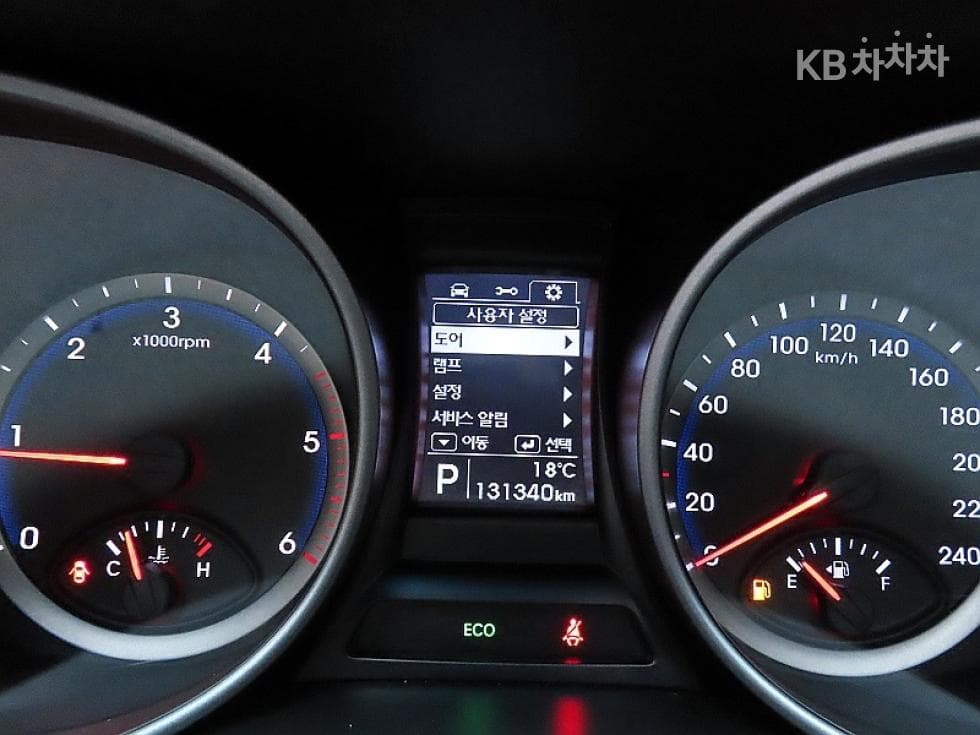 Хюндай Санта Фе DMХонда R-двигател 2.0 дизел 2WD PREMIUM Стандартен - 8