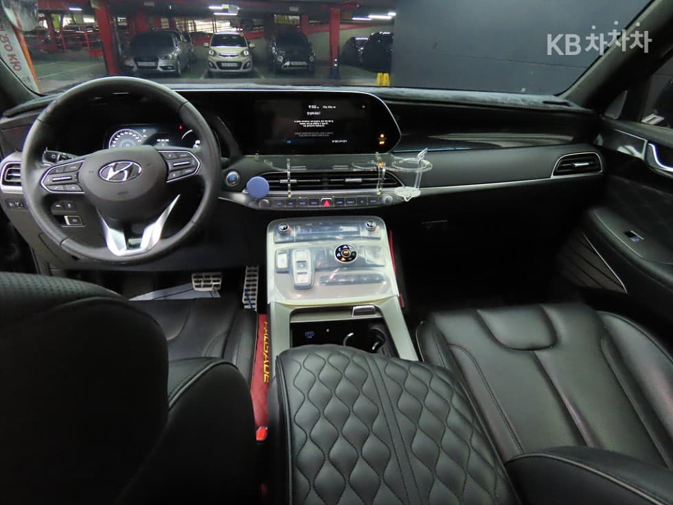 Хюндай Palisade3.8 Бензин 7-местен (Лимузин) AWD Calligraphy - 7