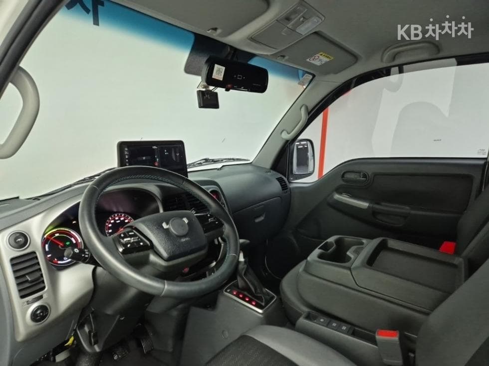 Киа The New (фейслифт) Бонго 3 (лек) EVBox Truck 1 тон 표준형 Королевска кабина Удължено междуосие Стандартен - 6