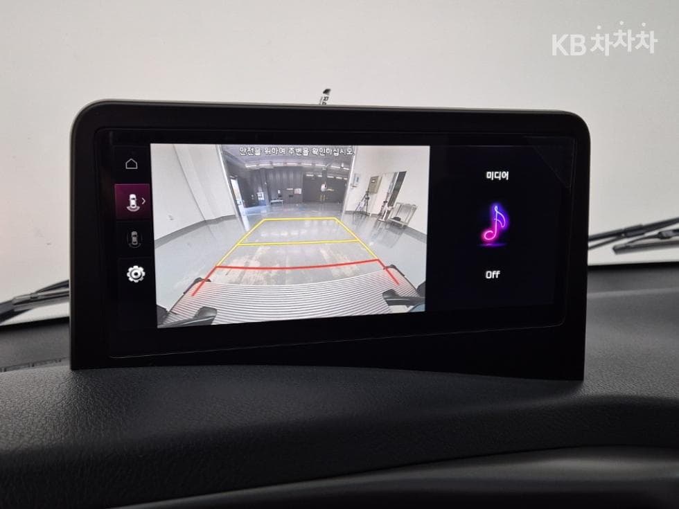 Киа The New (фейслифт) Бонго 3 (лек) EVBox Truck 1 тон 표준형 Королевска кабина Удължено междуосие Стандартен - 12