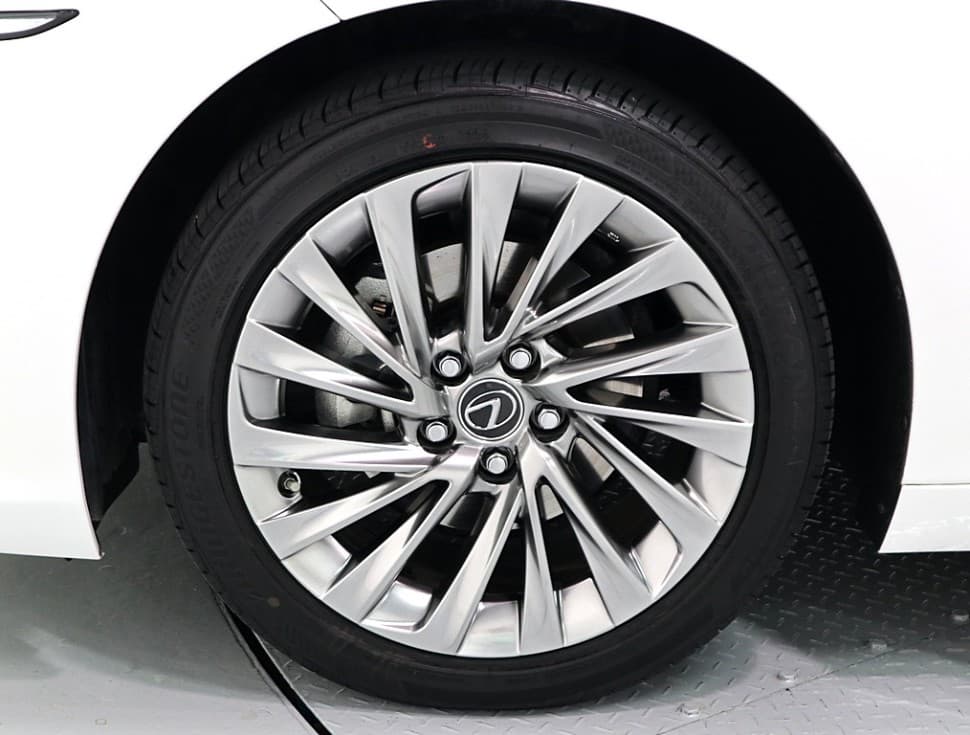 Lexus New 제너Ray (van)션 ES300h Luxury+ - 18