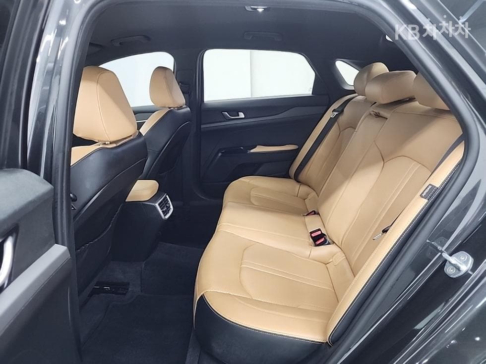 Киа K5 3-토 поколение2.0 Бензин Престиж - 12