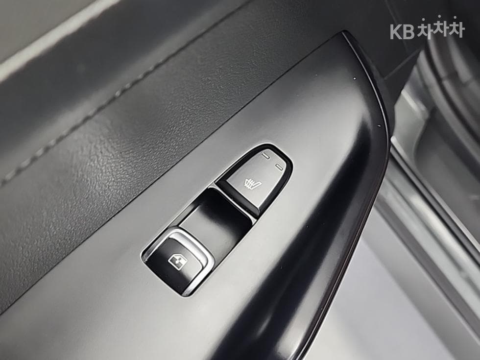 Киа K5 3-토 поколение2.0 Бензин Престиж - 14