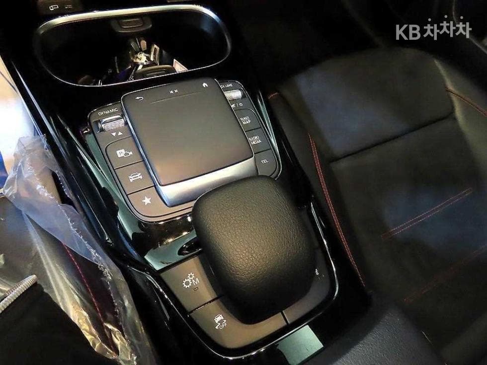 Mercedes-Benz A클래스(W177)AMG A35 4Matic - 16