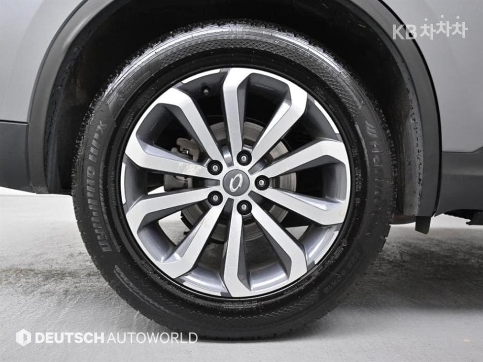 Рено Корея The New (фейслифт) QM62.0 LPe 2WD RE - 5