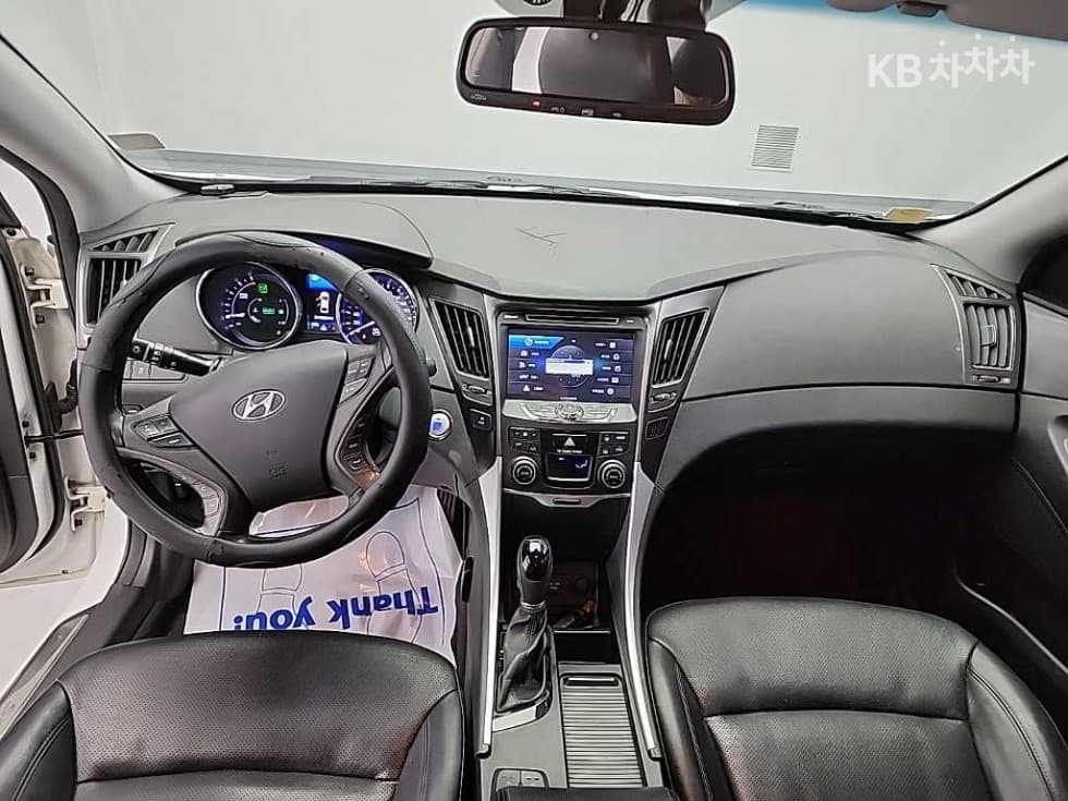 Хюндай Соната Хибрид2.0 Premium - 7