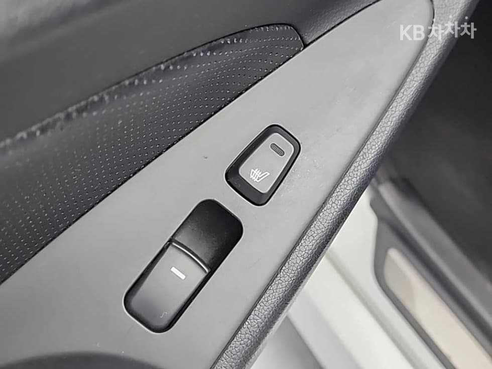 Хюндай Соната Хибрид2.0 Premium - 13