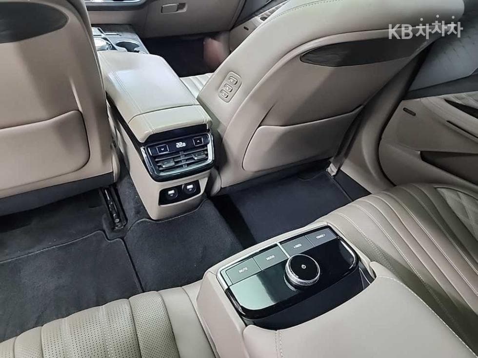 Киа K8 Хибрид1.6 Турбо Signature - 13