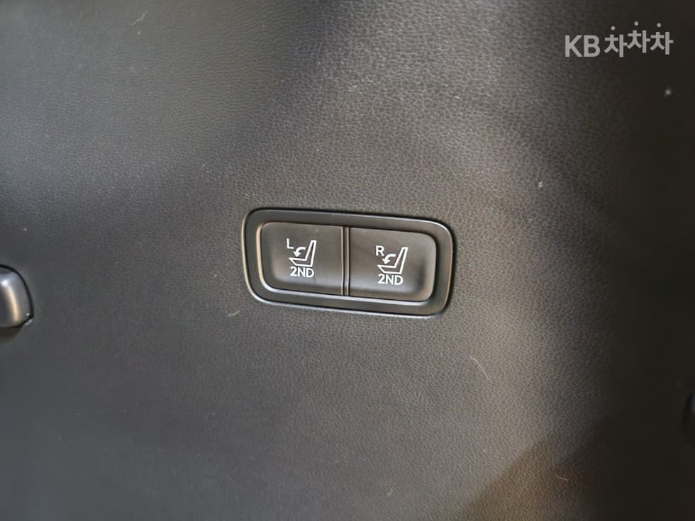 Хюндай Ди Всеново Санта Фе Хибрид MX51.6T HEV AWD Calligraphy - 29