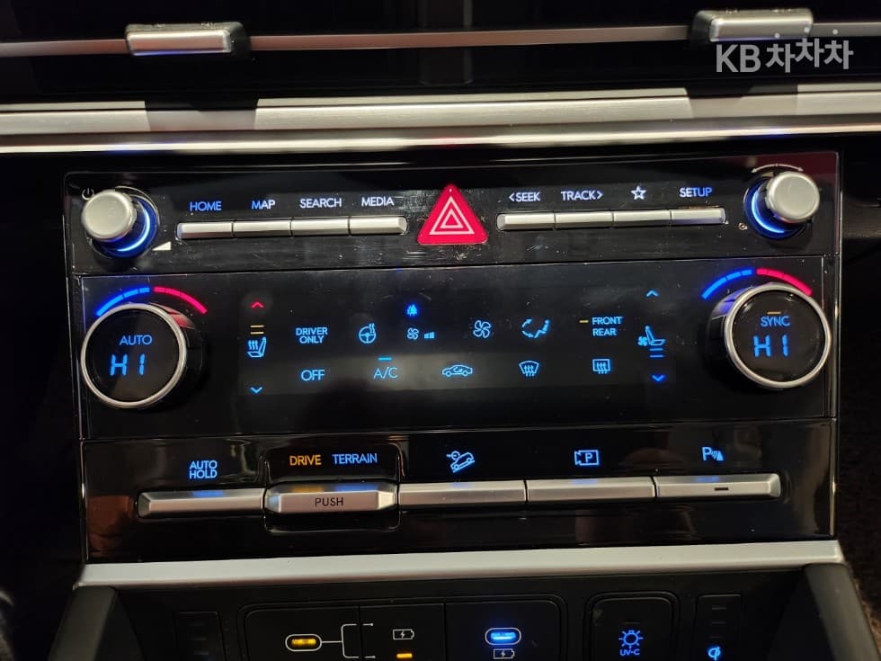 Хюндай Ди Всеново Санта Фе Хибрид MX51.6T HEV AWD Calligraphy - 19