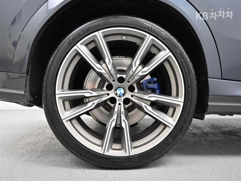 BMW X6(G06)M50i Standard - 5