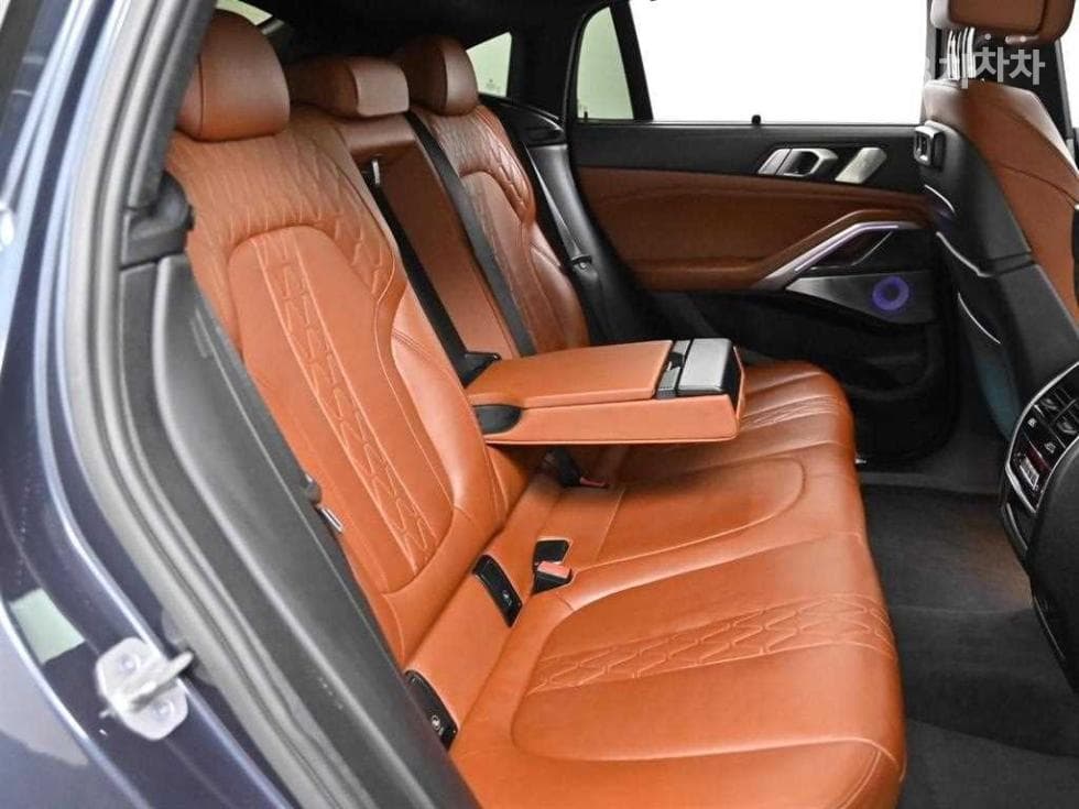 BMW X6(G06)M50i Standard - 12