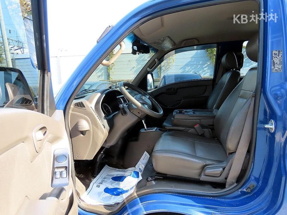 Хюндай Porter 2Удължено междуосие Двойна Кабина CRDi Modern - 6