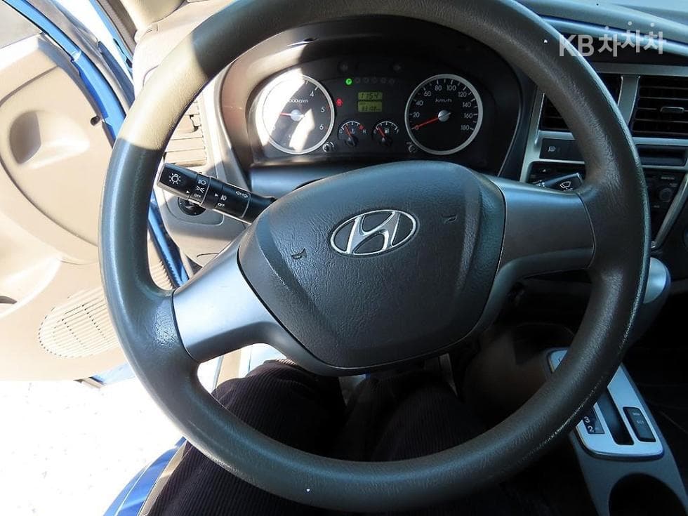 Хюндай Porter 2Удължено междуосие Двойна Кабина CRDi Modern - 9