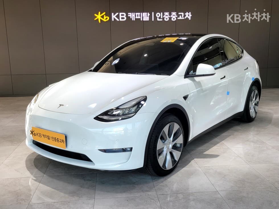 테슬라 Model Y Long Range - Image 1