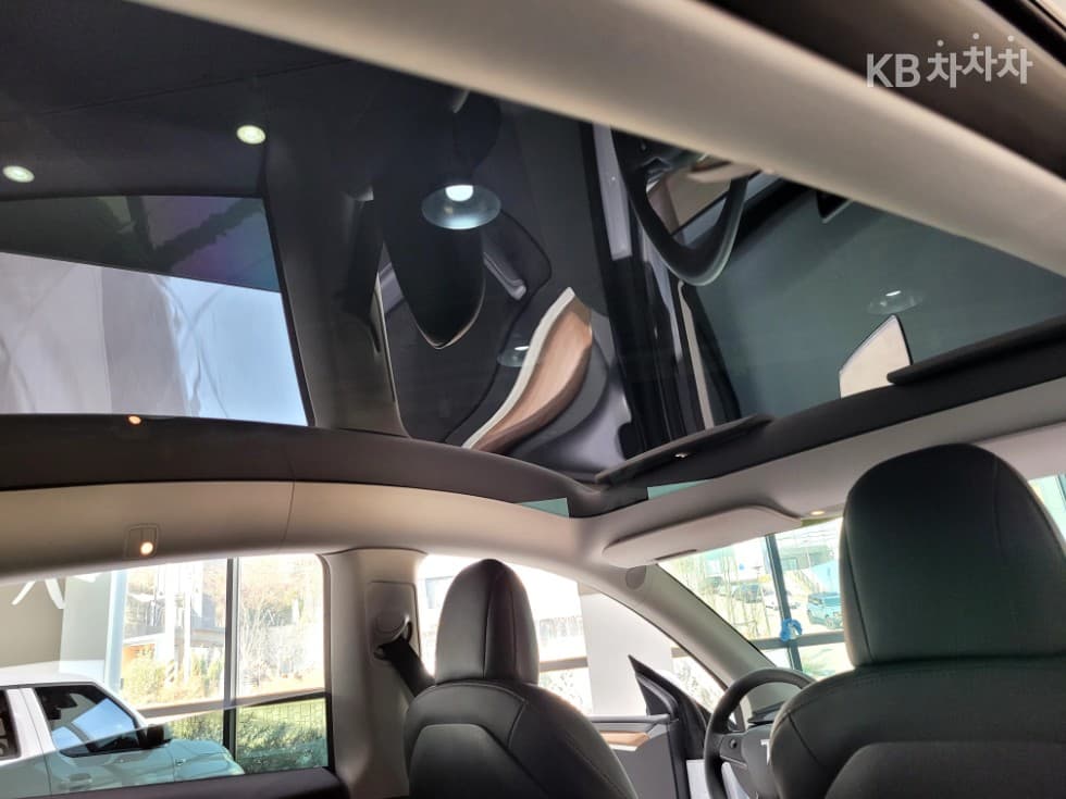 테슬라 Model YLong Range - 26