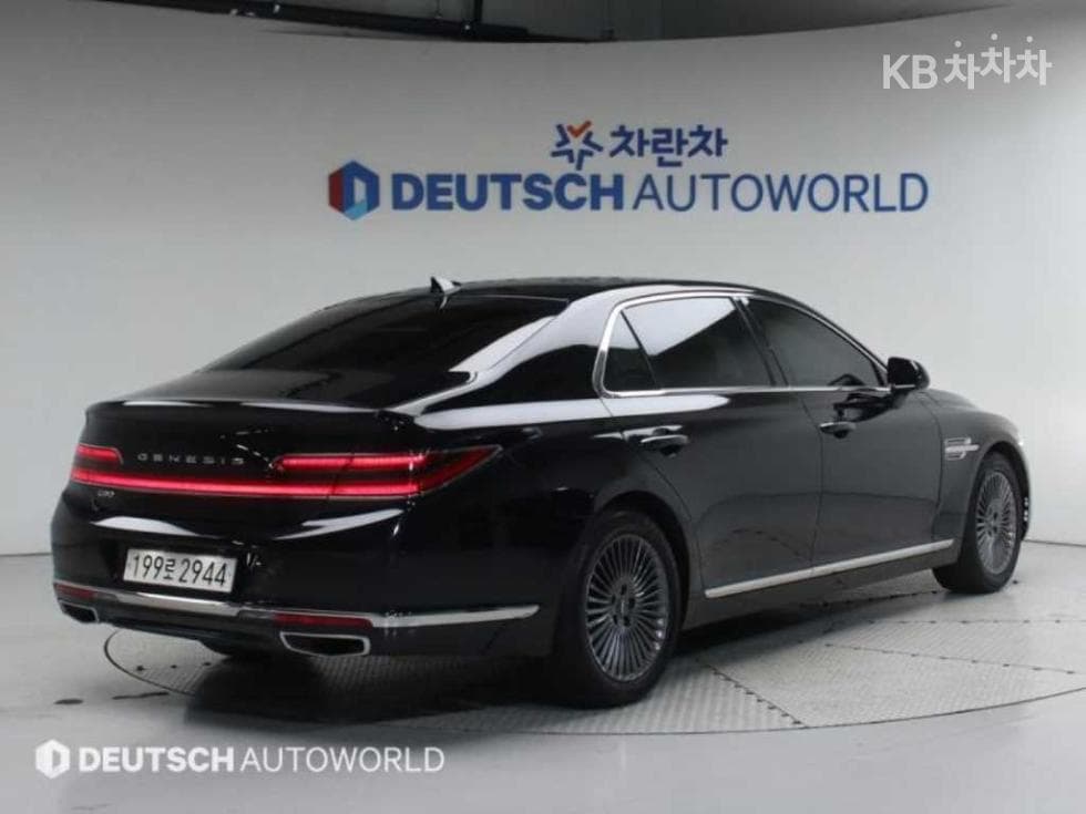 Genesis G903.8 GDi Luxury - 3