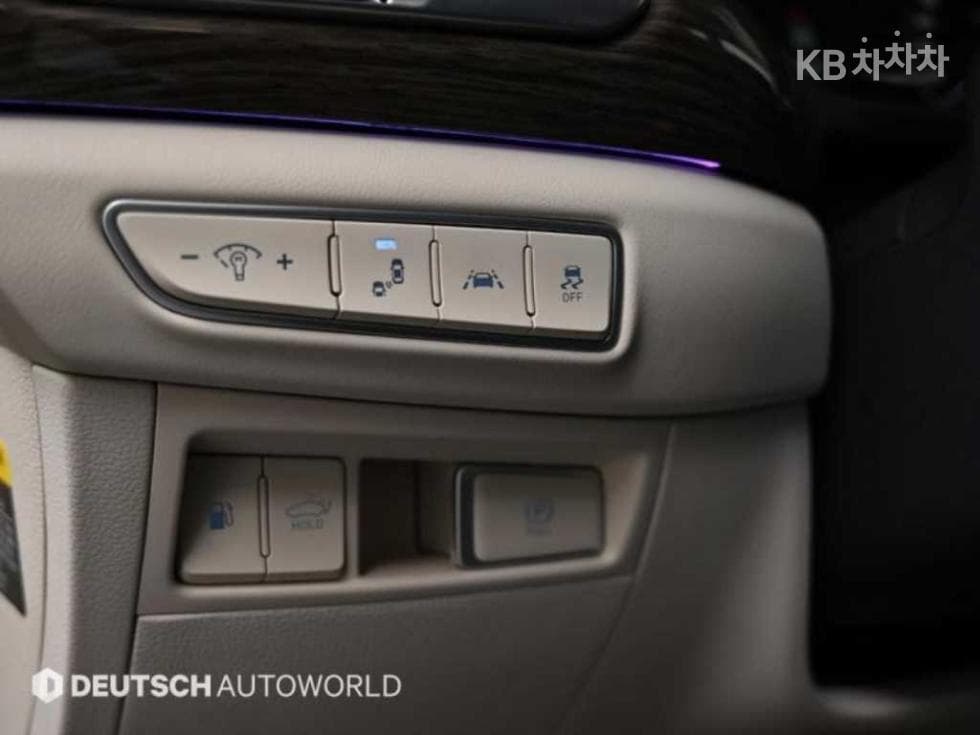 Genesis G903.8 GDi Luxury - 18