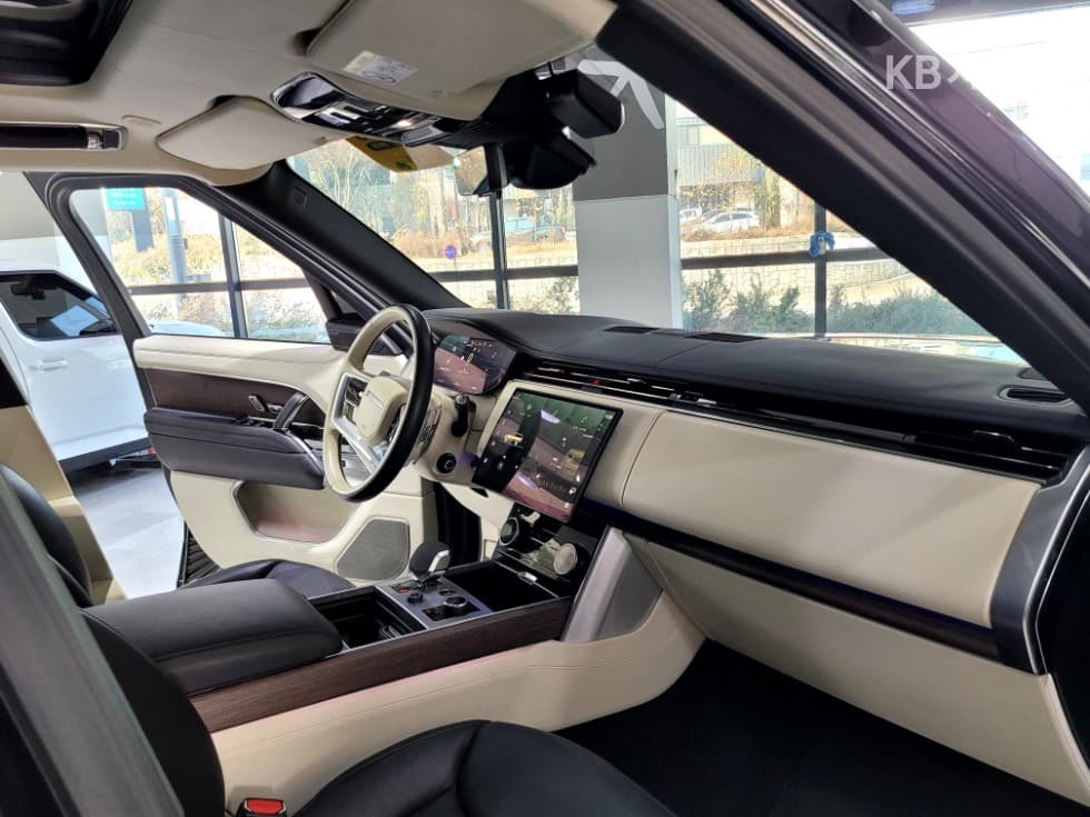 Land Rover The New (facelift) Range Rover(L460)P530 Autobiography LWB - 4