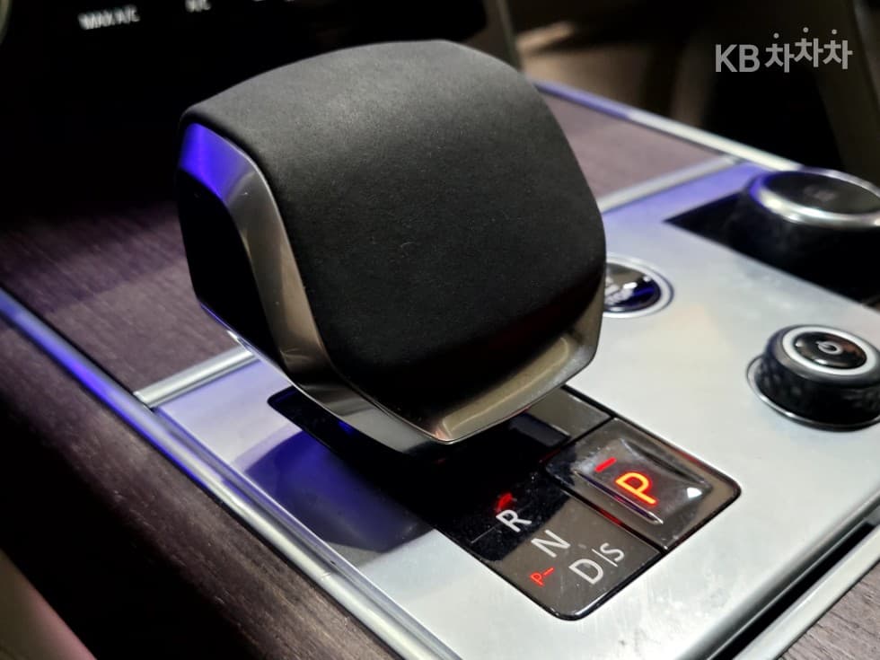 Land Rover The New (facelift) Range Rover(L460)P530 Autobiography LWB - 20