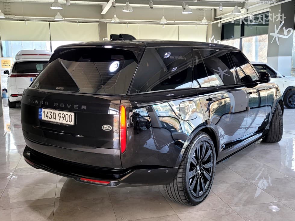 Land Rover The New (facelift) Range Rover(L460)P530 Autobiography LWB - 3