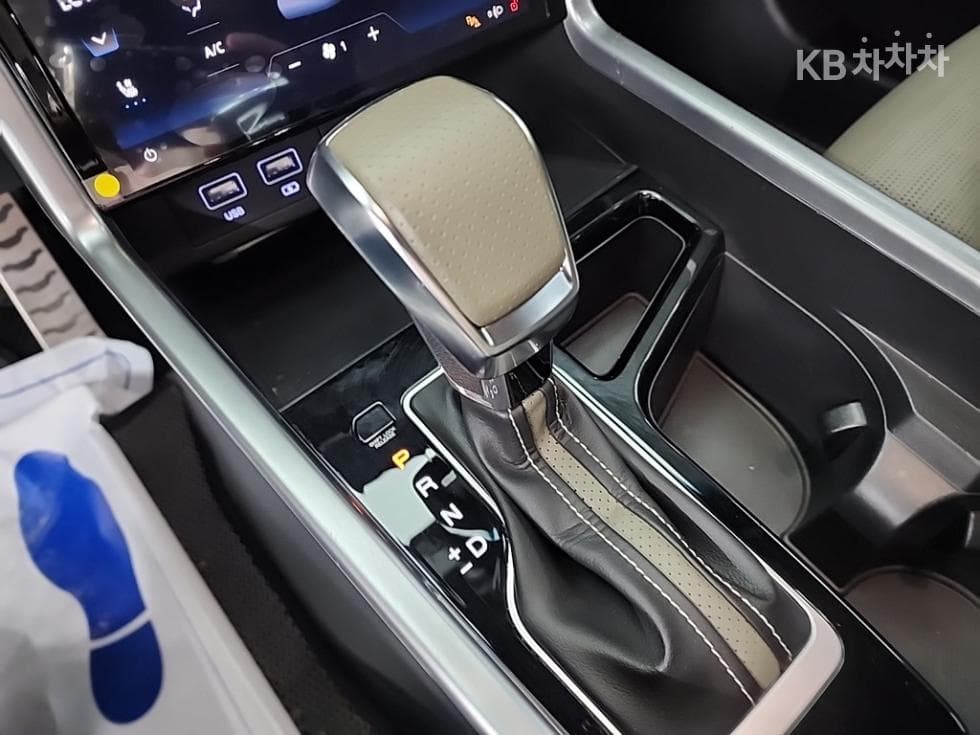 КейДжи Мобилити 토레스(J100)1.5 GDI Турбо T7 - 8