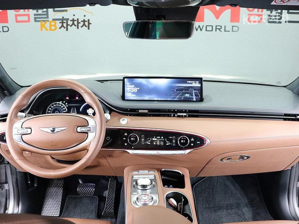 Genesis GV70Gasoline 2.5T AWD - 12